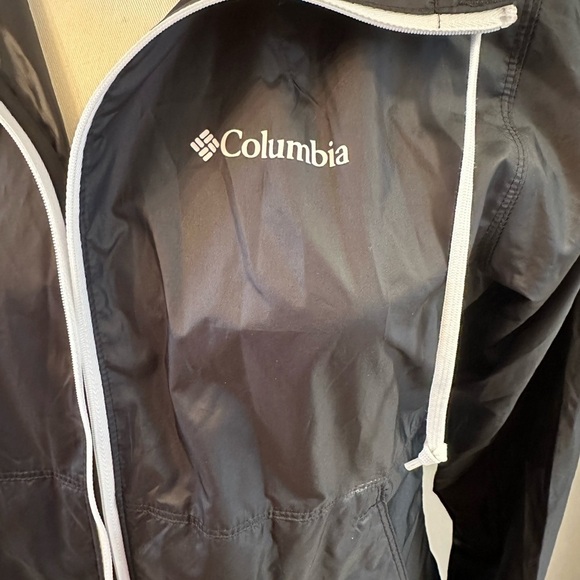 Women’s Columbia Flash Forward Windbreaker - Picture 4 of 4